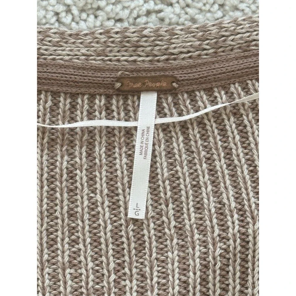 Free People When It Rains Sweater Women’s Large‎ Toast V-Neck Cropped Fisherman